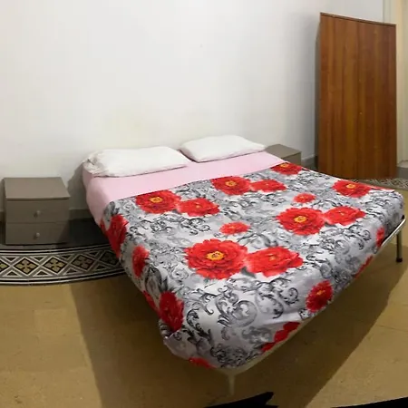 Manzoni Nocleg ze śniadaniem